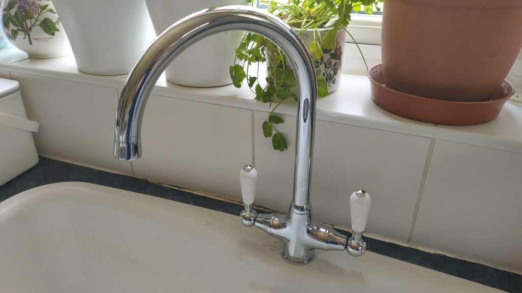 Kitchen tap image
